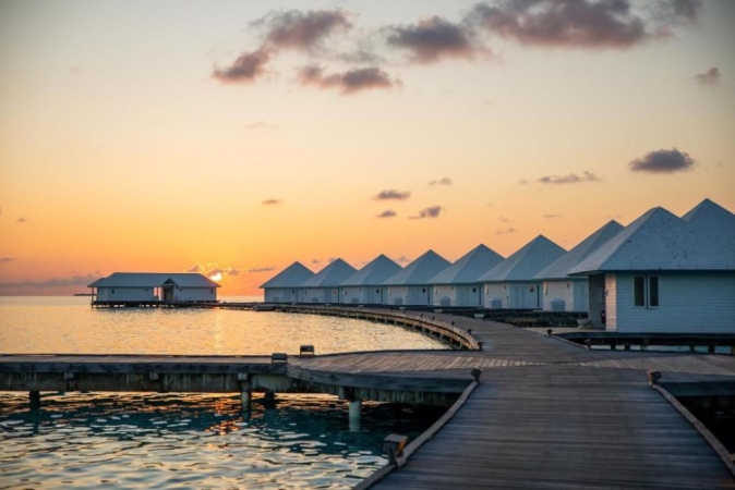 ATHURUGA DIAMONDS RELAX